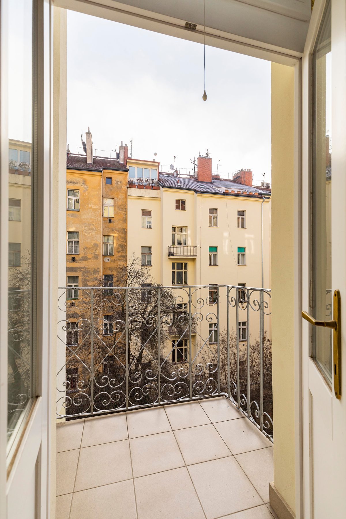 Polská, interior detail